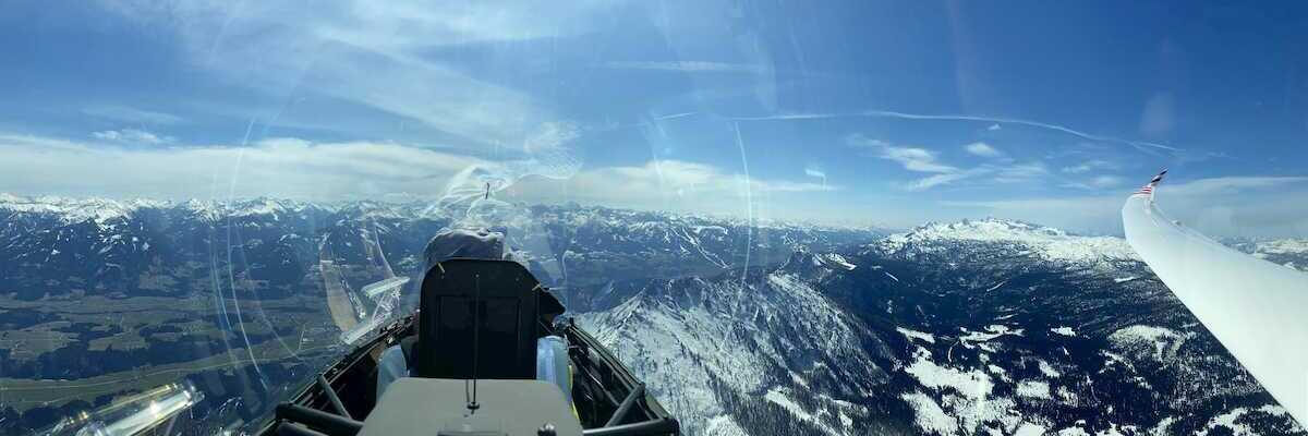 Flugwegposition um 11:53:40: Aufgenommen in der Nähe von Mitterberg-Sankt Martin, Österreich in 2453 Meter